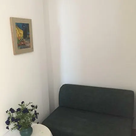 Aggeliki-smaro Néos Pírgos